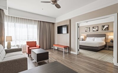Holiday Inn Baton Rouge College Drive I-10 by IHG