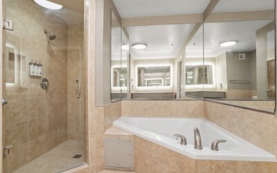 Holiday Inn Baton Rouge College Drive I-10 by IHG