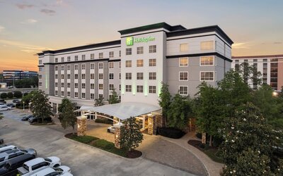 Holiday Inn Baton Rouge College Drive I-10 by IHG