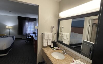La Quinta Inn & Suites by Wyndham Baton Rouge Siegen Lane