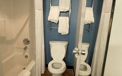 La Quinta Inn & Suites by Wyndham Baton Rouge Siegen Lane