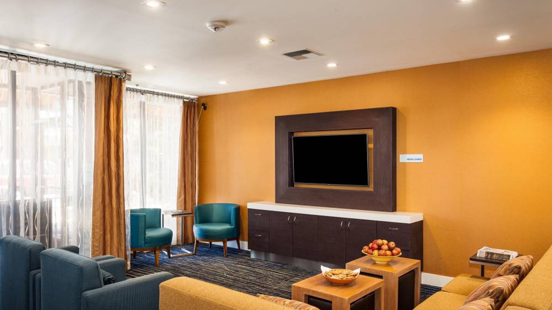 Holiday Inn Express Monterey Bay/Seaside