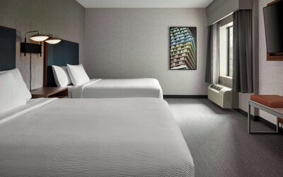 Courtyard by Marriott Hamilton