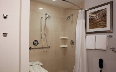 Courtyard by Marriott Hamilton
