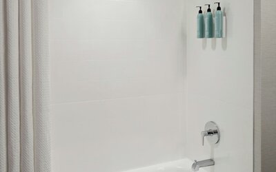 Courtyard by Marriott Hamilton