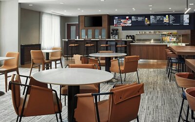 Courtyard by Marriott Hamilton