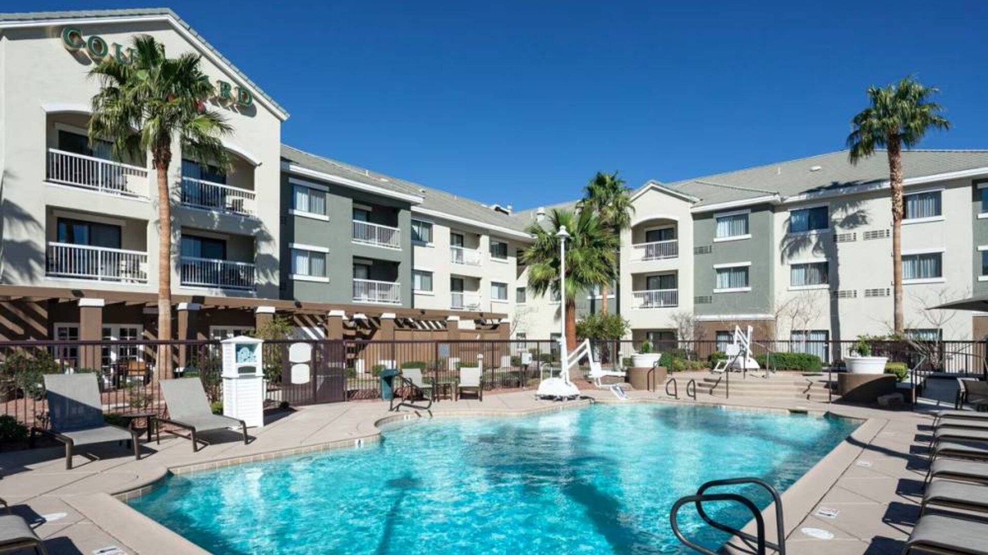 Courtyard By Marriott Henderson Green Valley