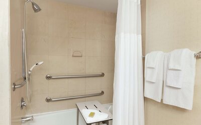 DoubleTree by Hilton Hotel Annapolis