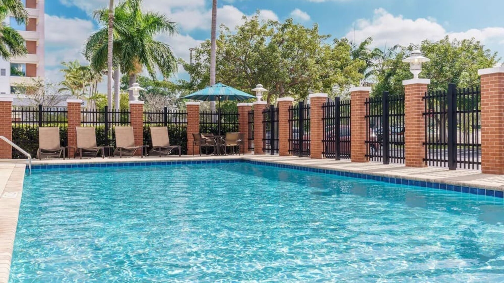 Refreshing outdoor pool at Hyatt PLACE Fort Lauderdale Airport - South & Cruise Port.
