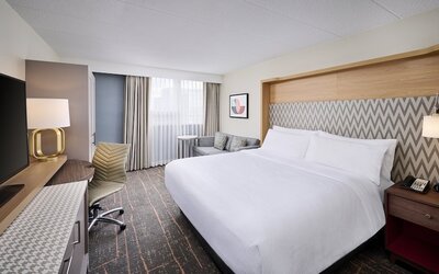 Holiday Inn Burlington Conference Centre by IHG