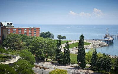 Waterfront Hotel Downtown Burlington
