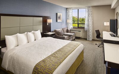 Waterfront Hotel Downtown Burlington