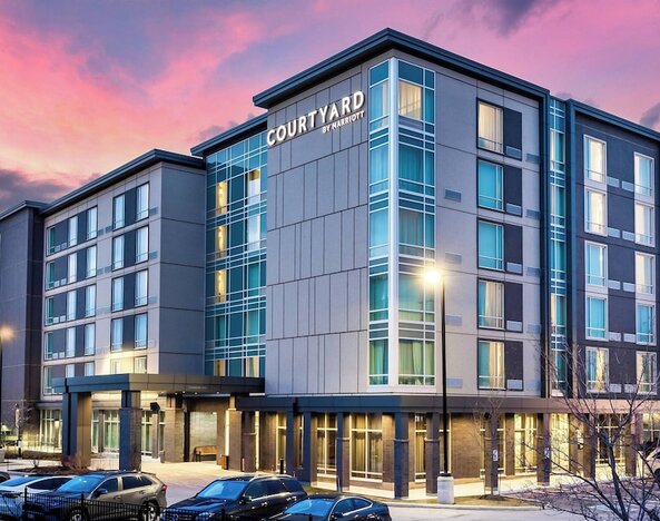 Courtyard by Marriott Burlington