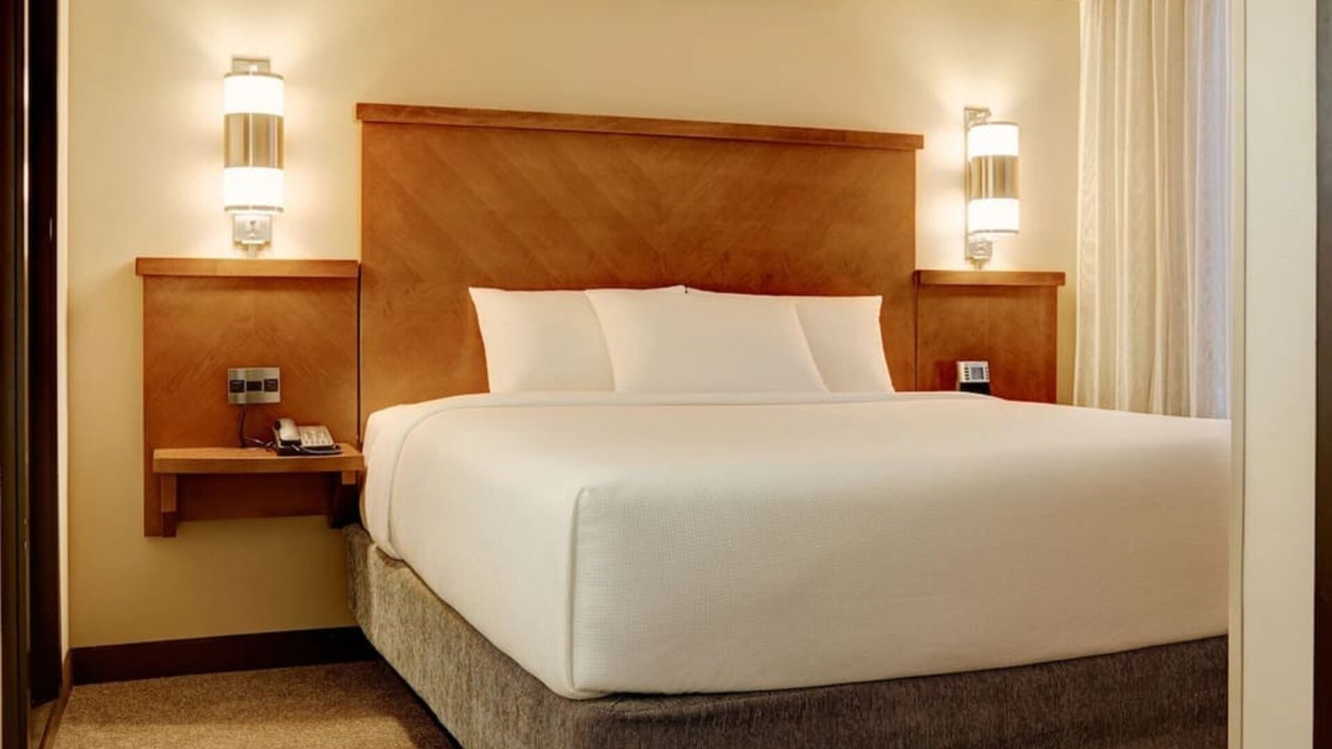 Day use room at Hyatt Place Chicago, Lombard / Oak Brook.