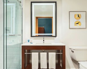 Four Points By Sheraton Oakville