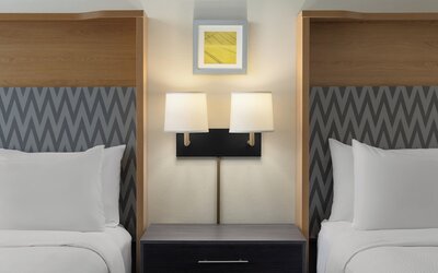 Holiday Inn Hotel & Suites Oakville @ Bronte by IHG