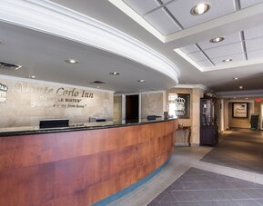 Monte Carlo Inn Oakville Suites