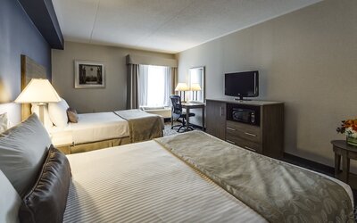 Monte Carlo Inn Oakville Suites