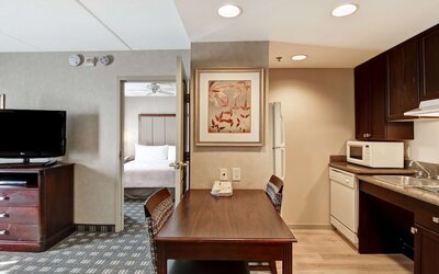 Homewood Suites by Hilton Toronto Oakville