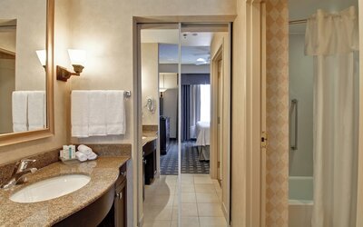 Homewood Suites by Hilton Toronto Oakville