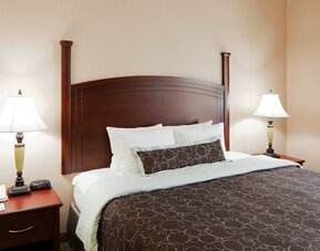 Staybridge Suites Oakville by IHG