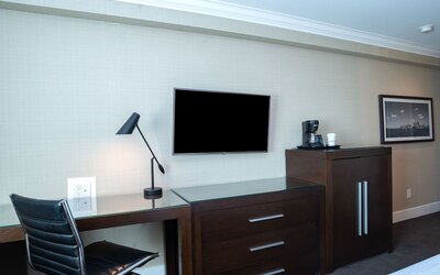 Sandman Hotel Oakville