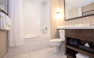 Sandman Hotel Oakville