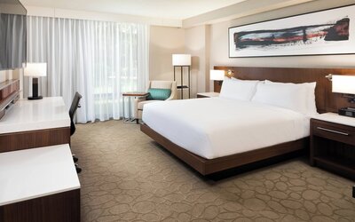 Delta Hotels by Marriott Minneapolis Northeast