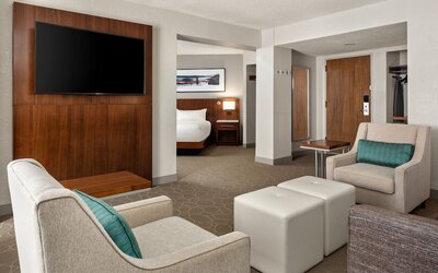 Delta Hotels by Marriott Minneapolis Northeast
