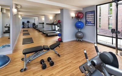 Delta Hotels by Marriott Minneapolis Northeast