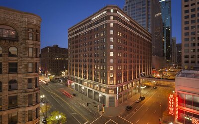 Embassy Suites by Hilton Minneapolis Downtown