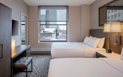 Embassy Suites by Hilton Minneapolis Downtown