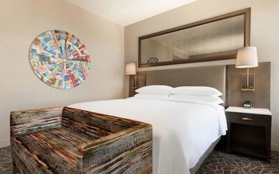 Embassy Suites by Hilton Minneapolis Downtown