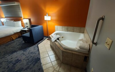 AmericInn by Wyndham Inver Grove Heights Minneapolis