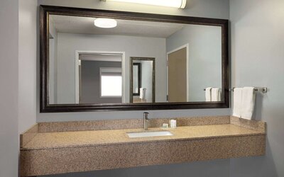 AmericInn by Wyndham Inver Grove Heights Minneapolis