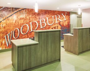 La Quinta Inn & Suites by Wyndham St. Paul-Woodbury