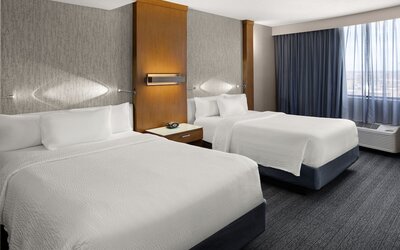 Courtyard by Marriott Minneapolis Downtown