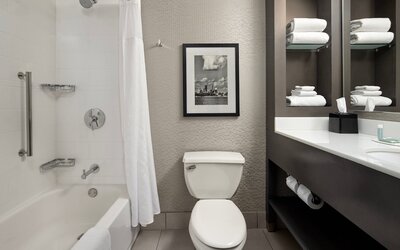 Courtyard by Marriott Minneapolis Downtown