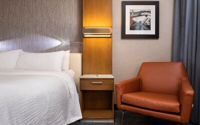 Courtyard by Marriott Minneapolis Downtown