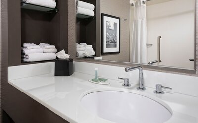 Courtyard by Marriott Minneapolis Downtown