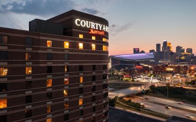 Courtyard by Marriott Minneapolis Downtown