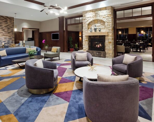 Sheraton St. Paul Woodbury Hotel