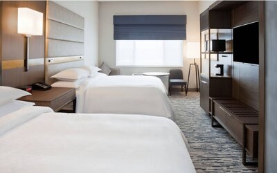 Sheraton St. Paul Woodbury Hotel