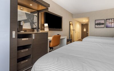 Cambria Hotel Minneapolis Downtown