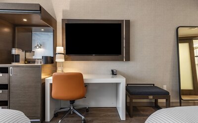 Cambria Hotel Minneapolis Downtown
