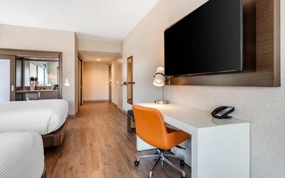 Cambria Hotel Minneapolis Downtown
