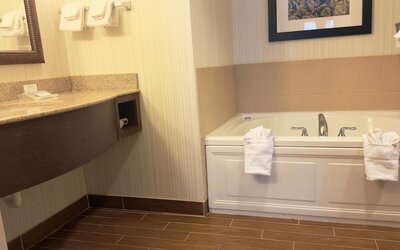 Wingate by Wyndham St. Paul/Oakdale/Woodbury