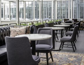 The Marquette Hotel, Curio Collection by Hilton