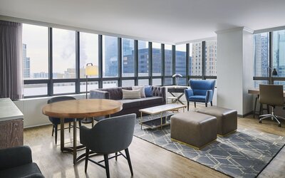 The Marquette Hotel, Curio Collection by Hilton