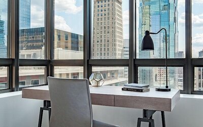 The Marquette Hotel, Curio Collection by Hilton